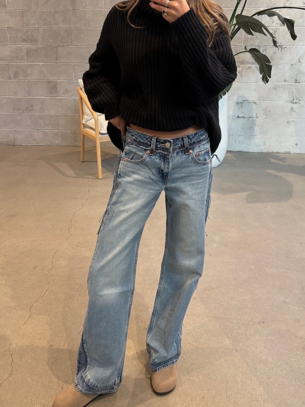 Levi’s low Loose Deconstucted Jean